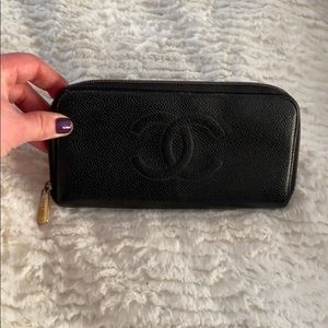 Well loved Chanel long wallet